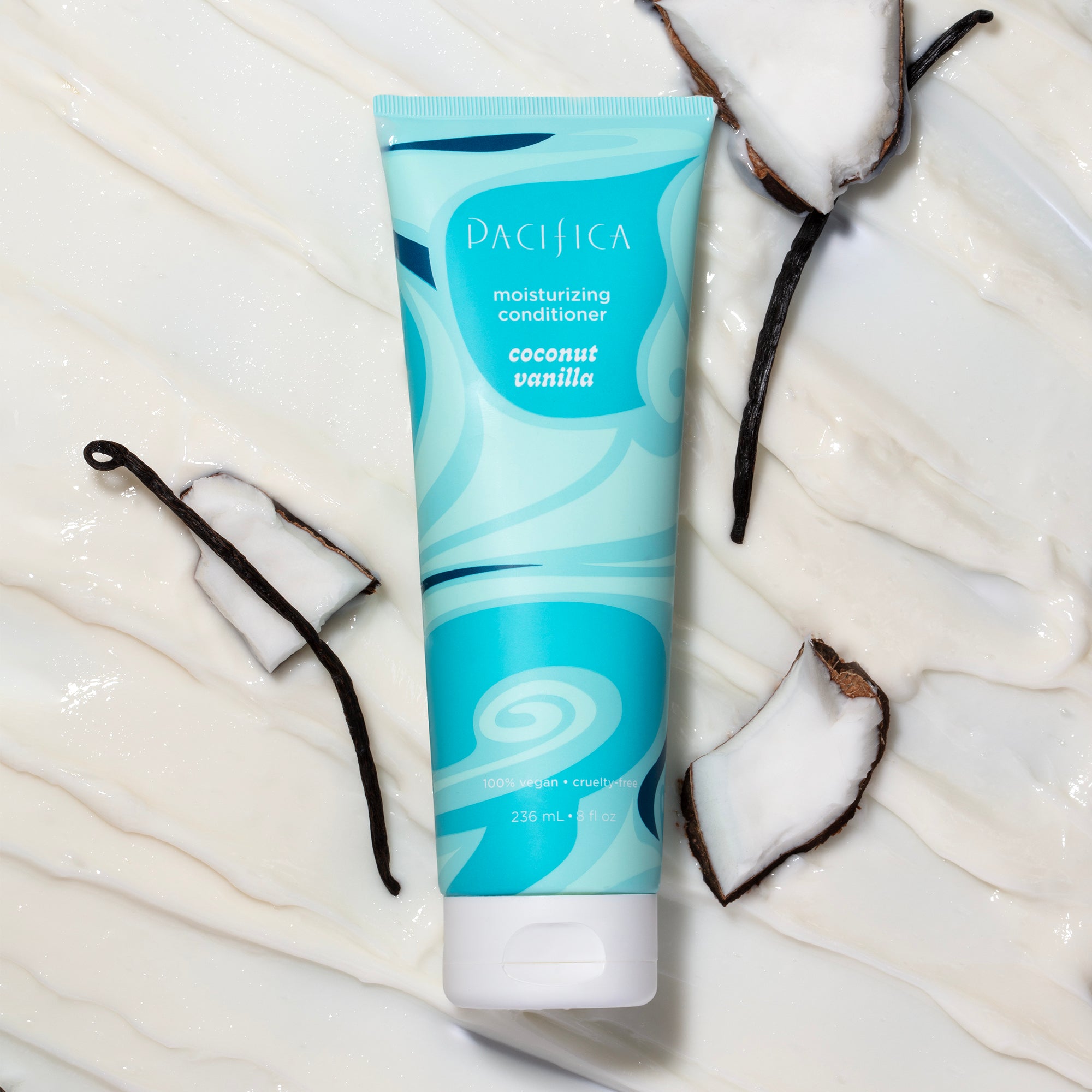 Coconut Vanilla Moisturizing Conditioner – Model