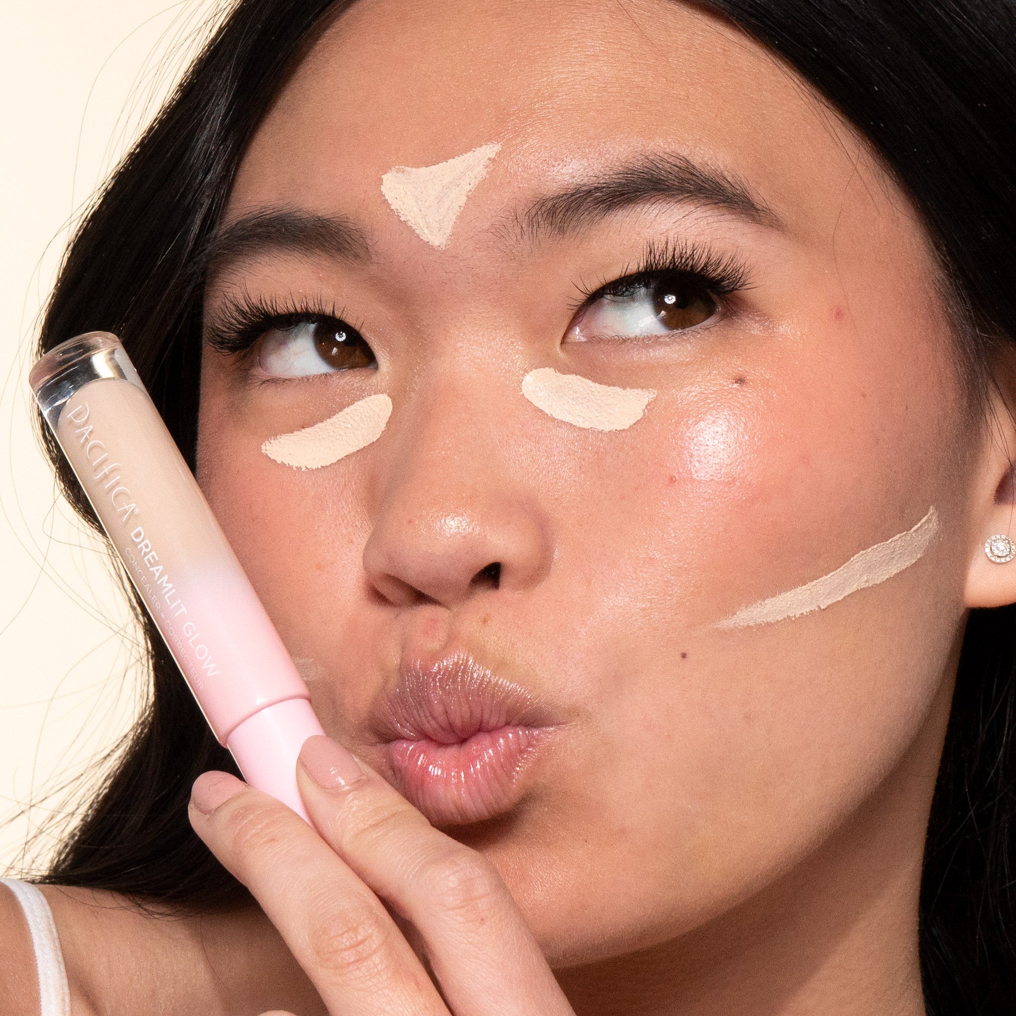 Dreamlit Glow Concealer