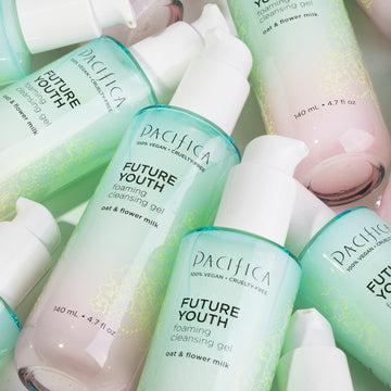 Future Youth Foaming Cleansing Gel - Pacifica